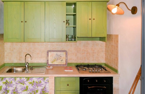 Bolsena Casa | Precioso apartamento en villa con piscina, TV, terraza, mascotas permitida y aparcamiento