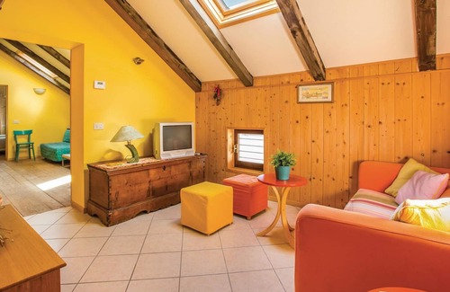 Trava Apartamento | Bonito apartamento en Lauco con sauna.