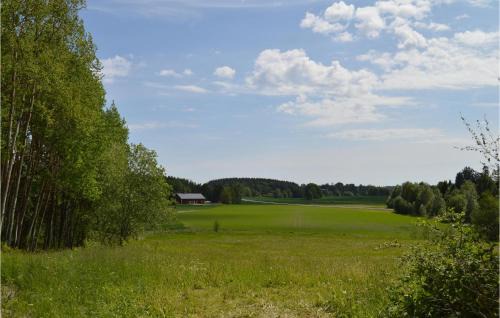 Malmkoping Apartamento | Nice Apartment In Malmköping With Sauna