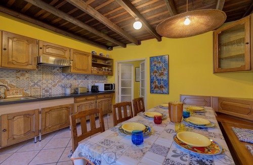 Nembro Apartamento | Alojamiento de 3 habitaciones en Nembro