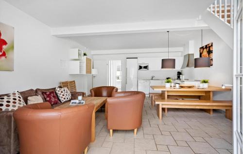 Nimtofte Apartamento | Nice Apartment In Nimtofte With Wifi