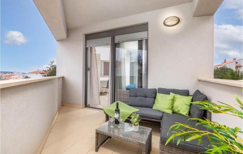 Pjescana Uvala Apartamento | Nice Apartment In Pjescana Uvala