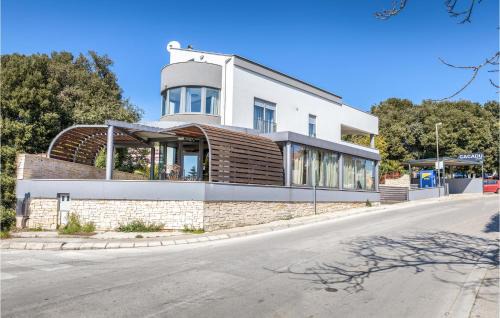 Pjescana Uvala Apartamento | Nice Apartment In Pjescana Uvala