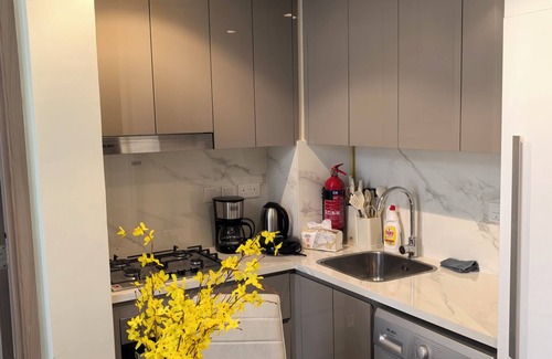 Dubai Apartamento | Nice apartment in phenomenal Dubai with fitness room, AC