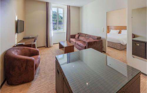 Saint-Affrique Apartamento | Nice Apartment In Saint-Affrique