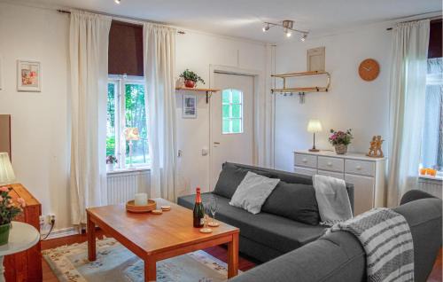 Storfors Apartamento | Nice Apartment In Storfors With Wifi
