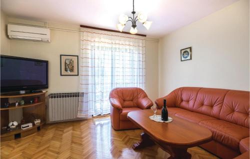 Opatija Apartamento | Nice Apartment In Veprinac With Wifi