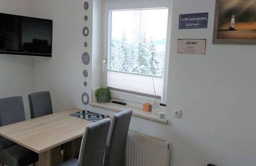 Radstadt Villa | Bonito apartamento en villa para 4 personas con WIFI, TV, patio, mascotas permitida y aparcamiento