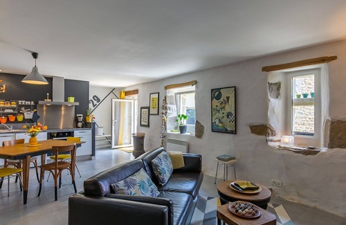 Tregunc Casa | Acogedor apartamento en villa para 4 personas con WIFI, TV, terraza y aparcamiento