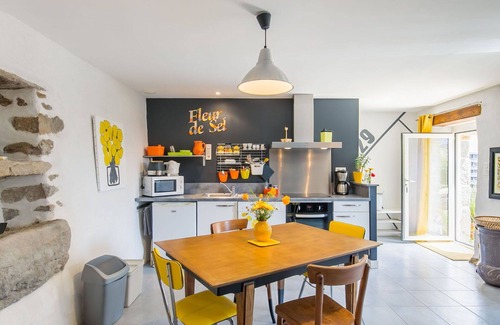 Tregunc Casa | Acogedor apartamento en villa para 4 personas con WIFI, TV, terraza y aparcamiento