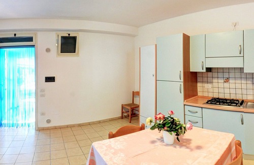 Chiesiola Casa | Apartamento en villa con A/C, WIFI, piscina, jacuzzi, TV, terraza, mascotas permitida, aparcamiento