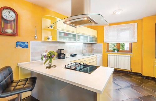 Sarsoni Apartamento | Bonito apartamento en Viskovo con WiFi