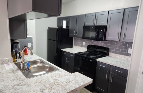 Northeast Carrollton Apartamento | Nice apartment unit near restaurants & bars