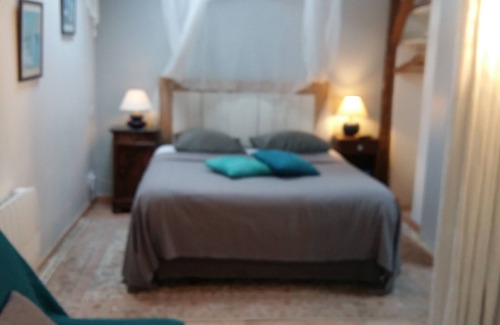 Pessac Casa | precioso establecimiento situado para visitar Burdeos y su región