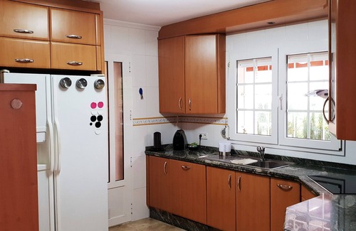 Benidorm Casa | Bonito bungalow en Benidorm a 500 metros de la playa de Levante. Rincón de Loix