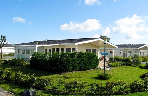 Breskens Chalet De Esquí | Bonito chalet con playa a 600 m.