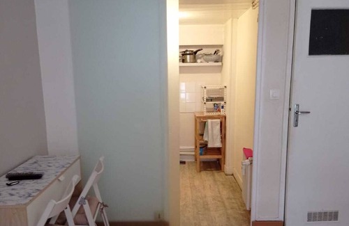 Gare-Jouvenet Casa | Nice F1 in residence with private parking