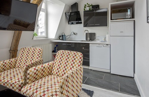 Saint-Maurice Pellevoisin Apartamento | Nice flat in Lille-Europe nearby the Old City - Welkeys