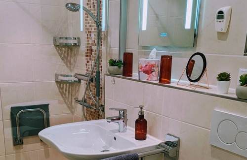 Dortmund Apartamento | Bonito apartamento en planta baja cerca de la ciudad / estadio / feria / con e-scooter