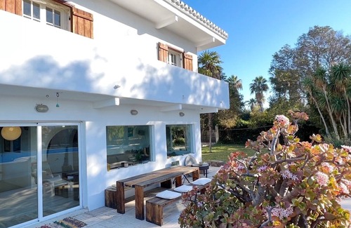 Puig Casa | Bonita casa con piscina cerca de la playa