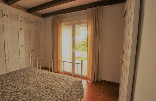 Conil de la Frontera Hotel | Bonita casa de vacaciones cerca de la playa con piscina y jardín bien cuidado y wifi gratis