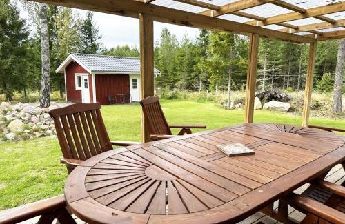 Timmersdala Casa | Nice holiday home by the lake Vristulve