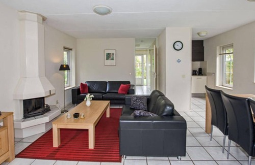 Hellendoorn Casa | Nice holiday home near Hellendoorn