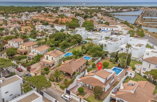 Poblado Sancti Petri Casa | Nice home in Chiclana de la Fronter
