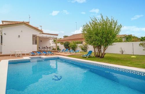 Poblado Sancti Petri Casa | Nice home in Chiclana de la Fronter