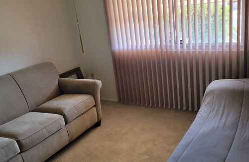 Sun City Casa | Nice home for rent in a quiet area close to Scottsdale and Glendale area. Open