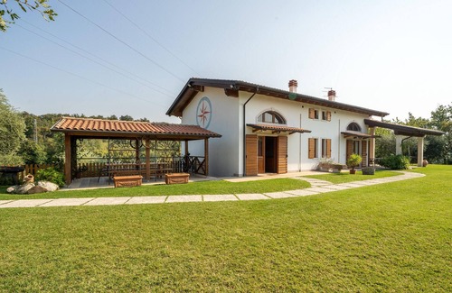 Ceredello Casa | Bonita casa en Caprino Veronese VR