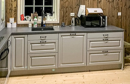 Steinkjer Casa | Bonita casa en Beitstad con cocina.