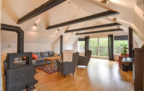 Ed Casa | Nice Home In Ed With Kitchen