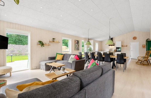 Bork Havn Casa | Nice home in Hemmet with WiFi