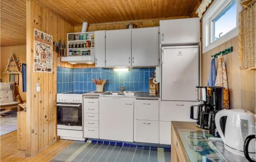 Holbaek Casa | Nice Home In Holbæk With Kitchen