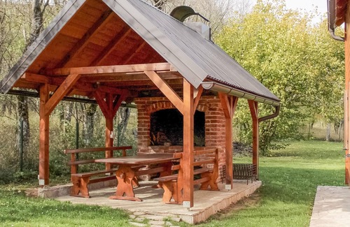 Korenica Casa | Bonita casa en Korenica con sauna