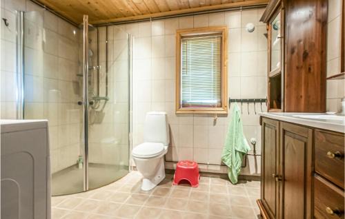 Verran Casa | Nice Home In Malm With Lake View