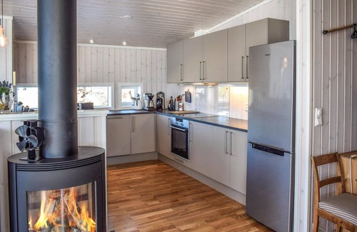 Manstad Casa | Bonita casa en Manstad con cocina.