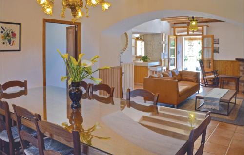 Portol Casa | Nice Home In Pòrtol With Kitchen