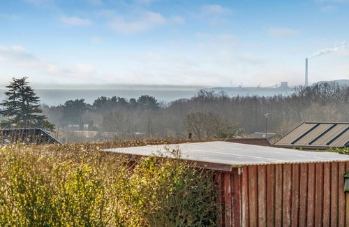 Ronde Casa | Hermosa casa en Rønde con vista al mar