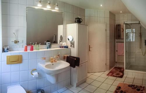 Schenkendobern Casa | Nice Home In Schenkendöbern With Wifi