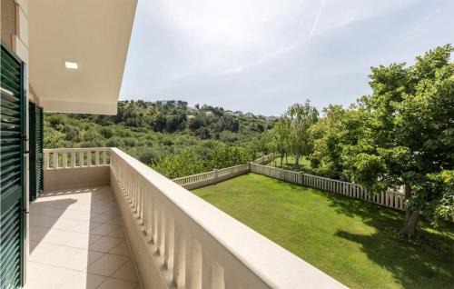 Solin Casa | Nice Home In Solin With Wifi