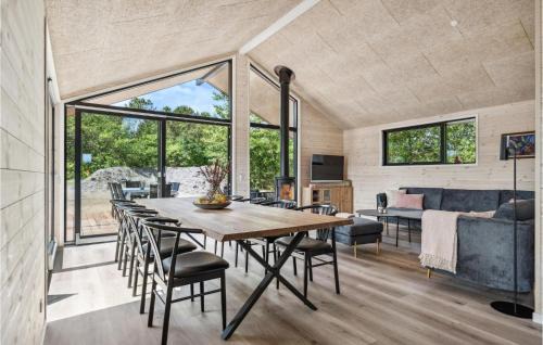 Skaven Strand Casa | Nice Home In Tarm With Wifi