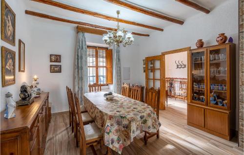 Pinos Puente Casa | Nice Home In Trasmulas, Granada