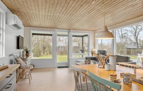 Vinderup Casa | Nice Home In Vinderup With Wifi