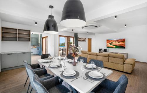Zaboric Casa | Nice Home In Zaboric With Wifi