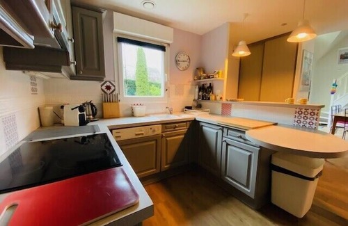 Herouville-Saint-Clair Casa | Nice house with pool near the city center