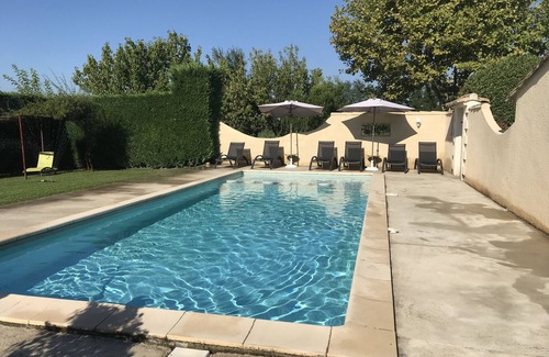Cabannes Casa | BONITA CASA EN EL CAMPO CON PISCINA PRIVADA (mascotas accesibilidad)