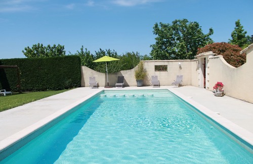 Cabannes Casa | BONITA CASA EN EL CAMPO CON PISCINA PRIVADA (mascotas accesibilidad)