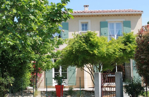 Cabannes Casa | BONITA CASA EN EL CAMPO CON PISCINA PRIVADA (mascotas accesibilidad)